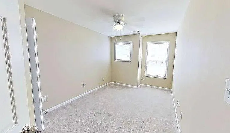 513 Village Loop Dr — Photo 18
