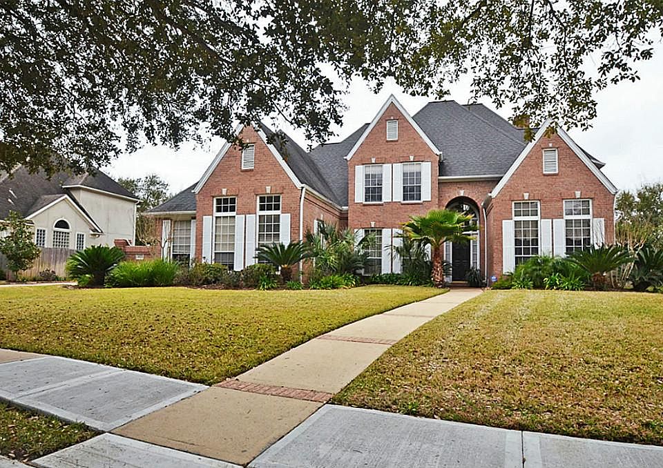 1st image of 4022 Colony Oaks Dr
