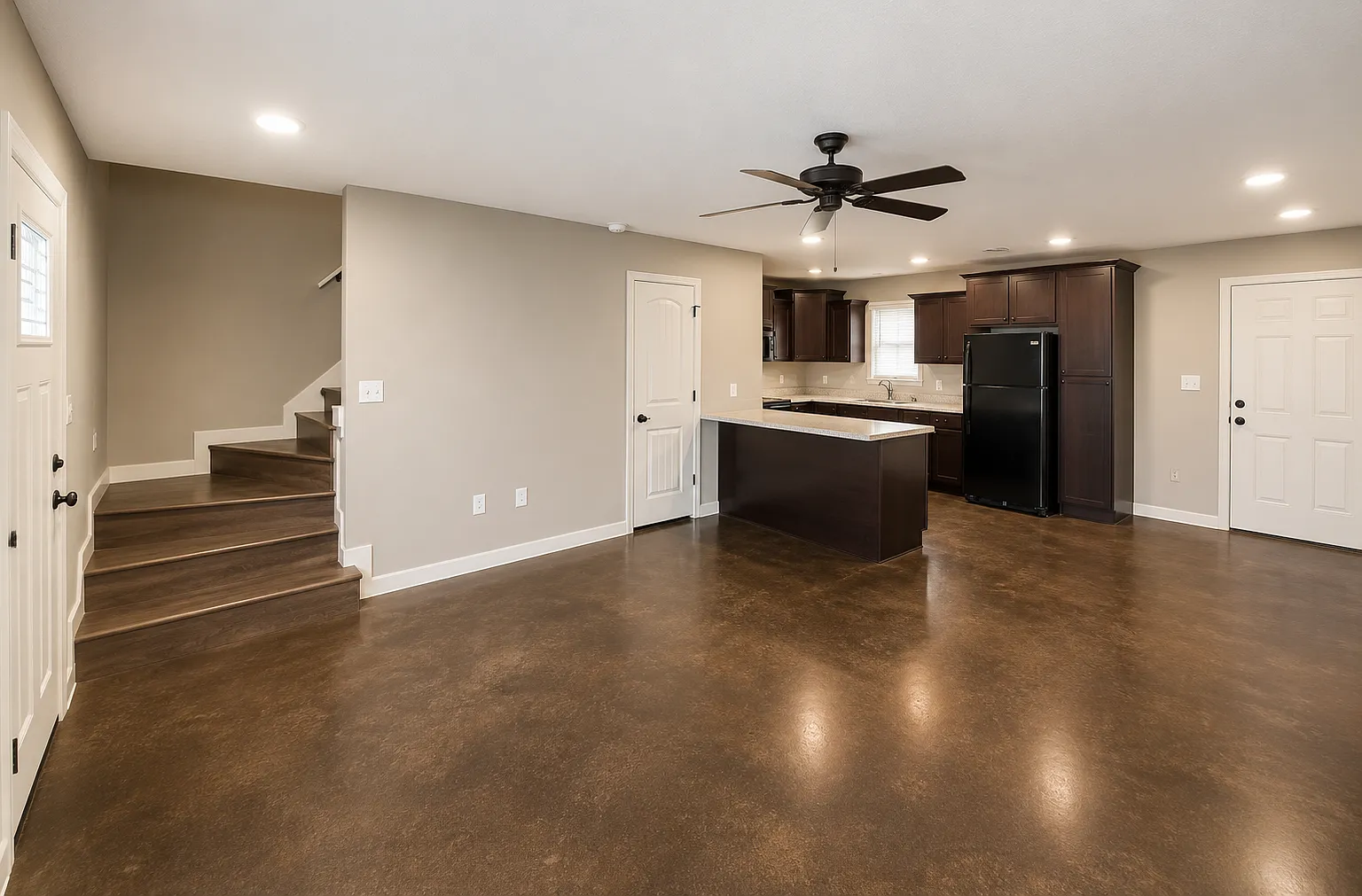 1311 W Monroe Ave — Photo 3