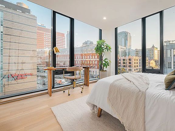 3rd image of 260 Gold St APT 811