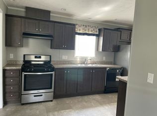 16031 Beech Daly Rd #38, Taylor, MI 48180