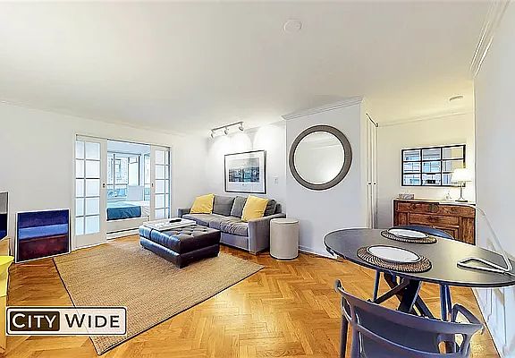 2nd image of 142 E 16th St APT 5G