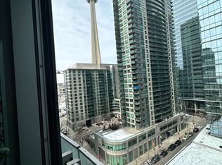 12 York St #909-C01, Toronto, ON M5J 0A9