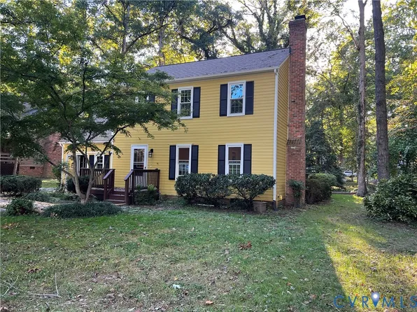 3208 Quail Hill Dr, Midlothian, VA 23112