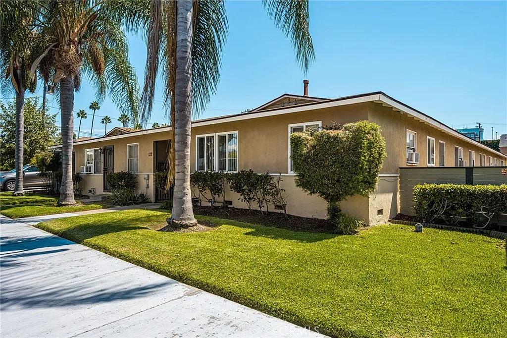 1 bed, 500 sqft, $1,800 — Photo 3