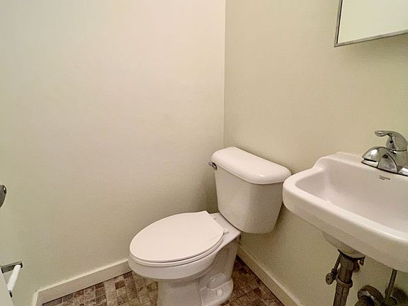 5th image of 1600 Church Rd APT B203