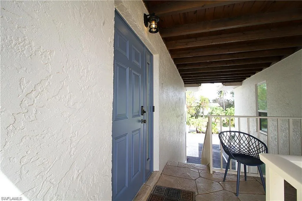 2 bed, 2.0 bath, 1550 sqft, $7,500 — Photo 4