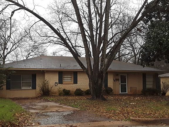 3rd image of 118 Brierwood Dr