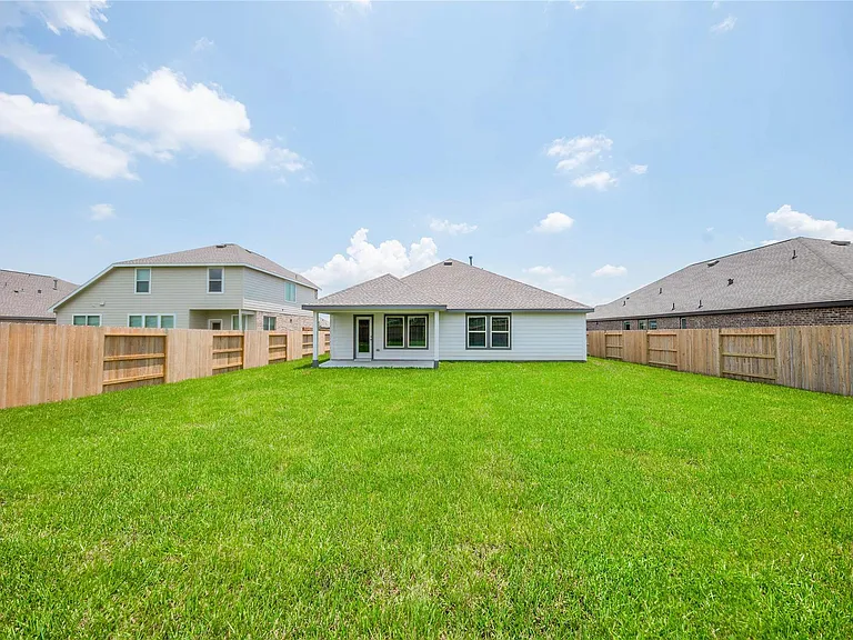 2550 Olivine Stone Dr — Photo 32
