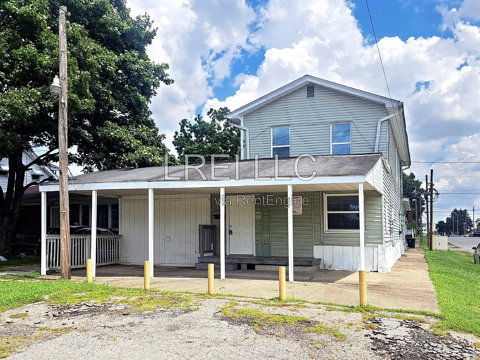 1 bed, 1.0 bath, 650 sqft, $700 — Photo 1