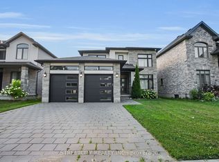 2407 Red Thorne Ave, London, ON N6P 0E7