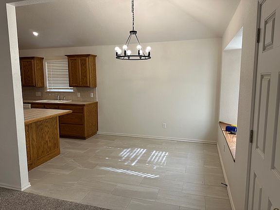4th image of 4916 SE 89th Ter