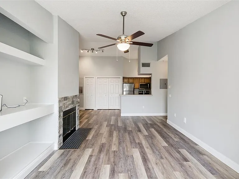 13015 Plantation Park Cir #1035 — Photo 4