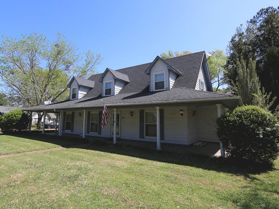 1st image of 100 King Edward Dr