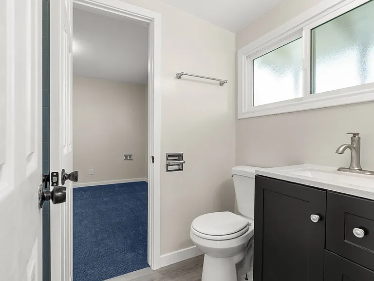 11518 Toerge Dr — Photo 14