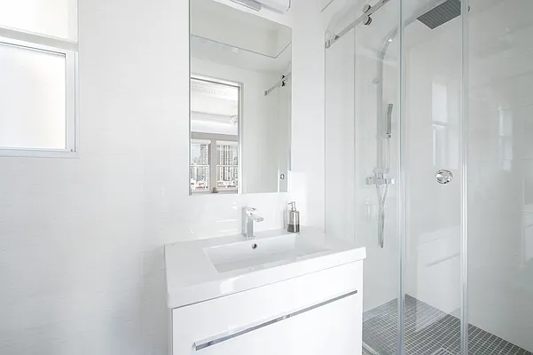 Sold by Stribling | media 8