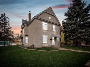 2631 Girard Ave N, Minneapolis, MN 55411
