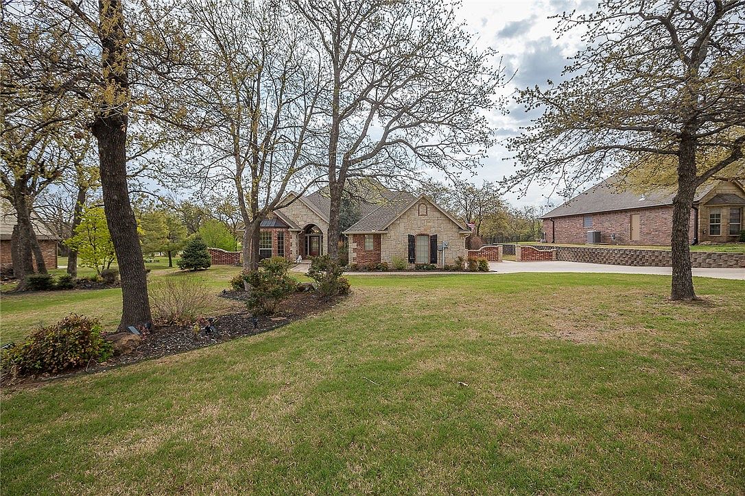 8660 Belcaro Dr, Edmond, OK 73034 Zillow