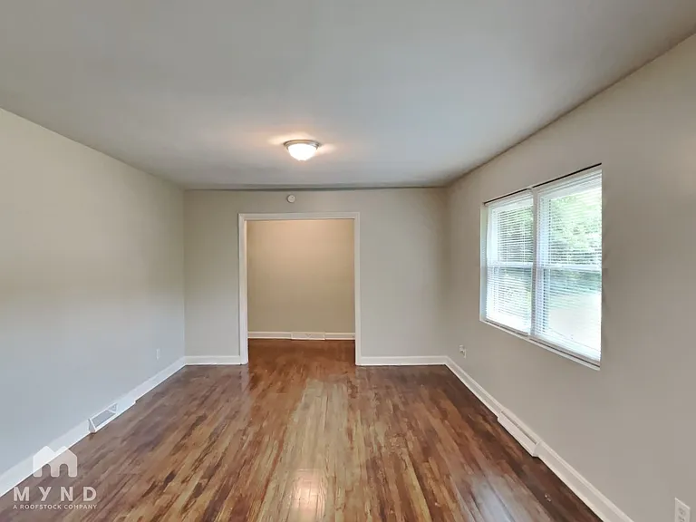 5201 Pinebrook Dr — Photo 8