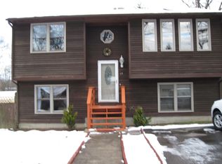 64 Twin Lakes Ave, Coventry, RI 02816