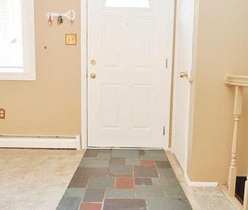 4th image of 3207 Burbank Ln