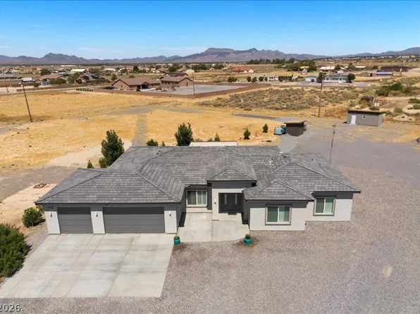 2610 Banyon St, Pahrump, NV 89048