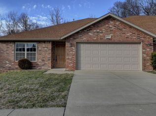 2035 W Swallow St, Springfield, MO 65810