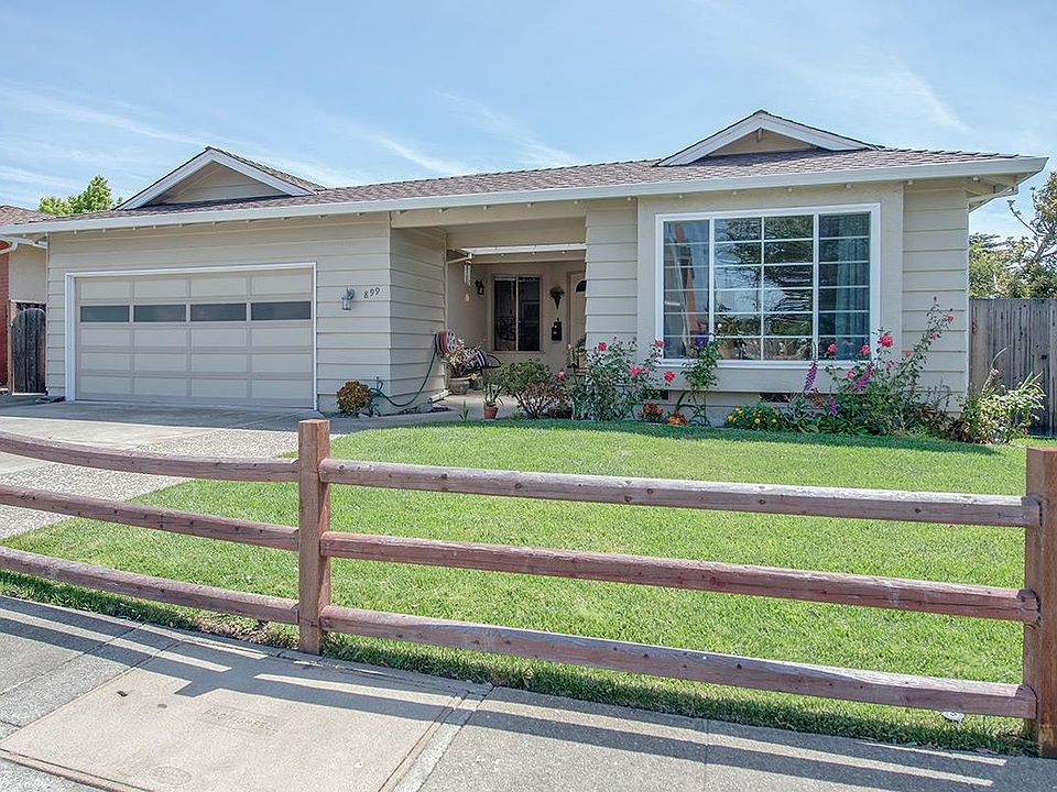 1st image of 899 Constitution Dr
