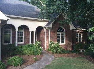 6066 Governors Walk Dr, Canton, GA