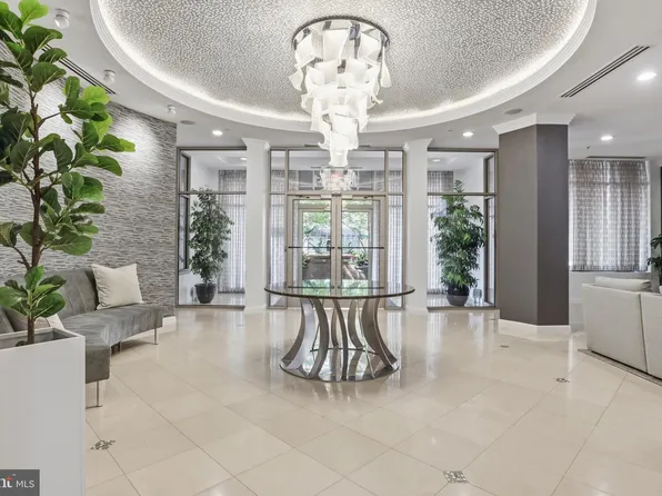 12001 Market St #122, Reston, VA 20191