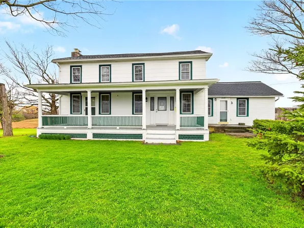 2070 New Michigan Rd, Canandaigua, NY 14424