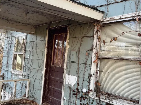 411 N 2nd Street, Lanagan, MO 64847