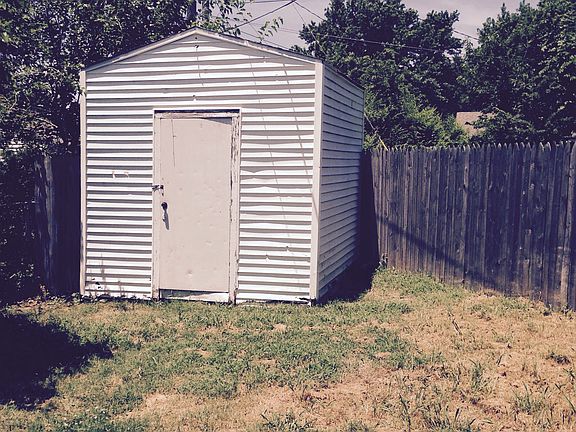 Storage shed