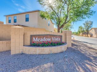 2388 E Meadow Creek Way, San Tan Valley, AZ 85140