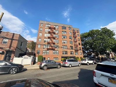 1075 Sheepshead Bay Rd APT 2J, Brooklyn, NY, 11229