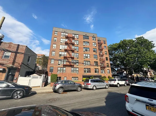 1075 Sheepshead Bay Rd APT 2J, Brooklyn, NY 11229