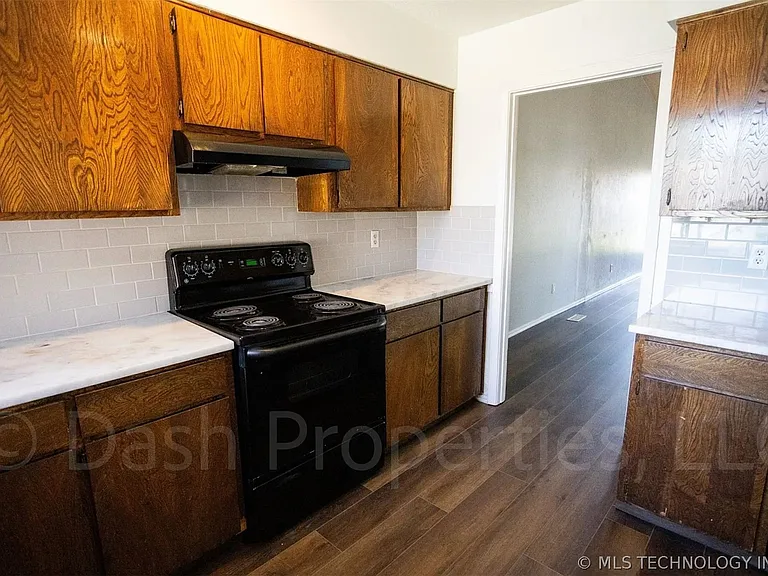5104 S 75th East Ave — Photo 18