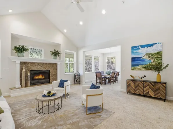 7842 Joyce Drive, Sebastopol, CA 95472