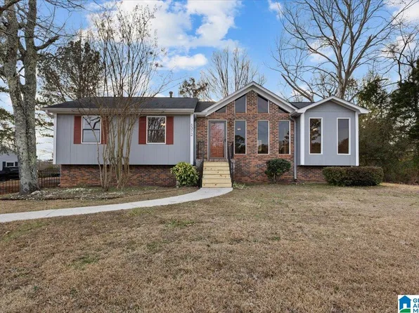 5372 Bridle Path Ln, Pinson, AL 35126