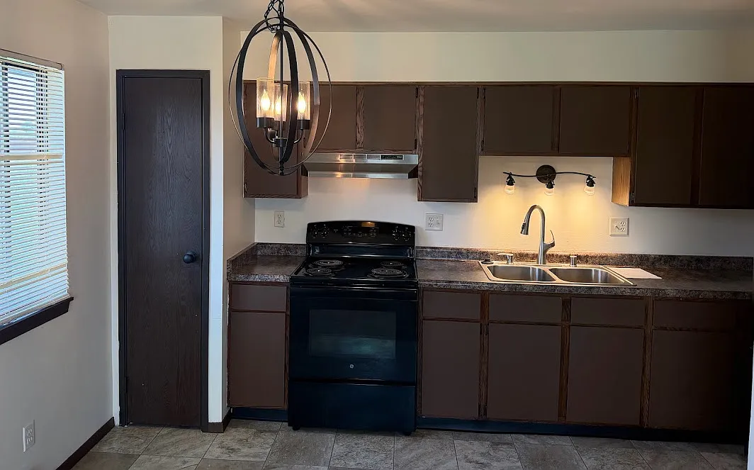 1 bed, $995 — Photo 2