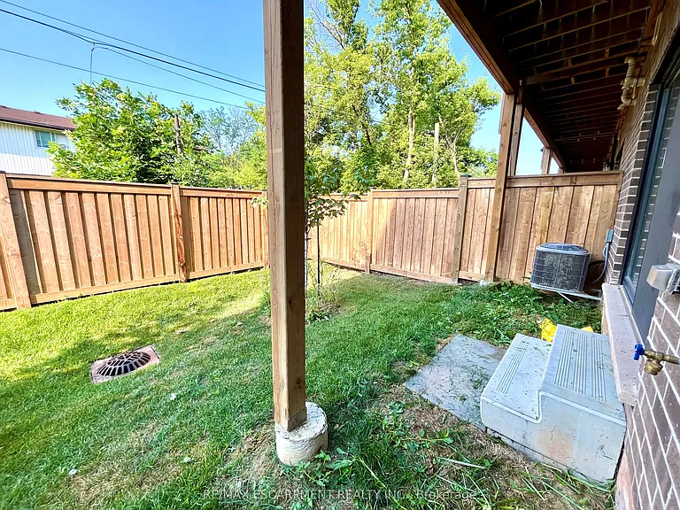 270 Melvin Ave #21 — Photo 25