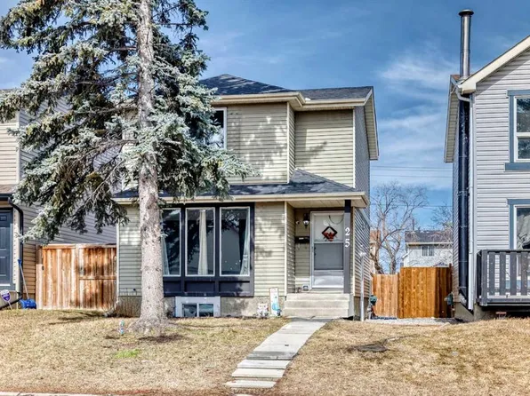 25 S Erin Ridge Rd SE, Calgary, AB T2B 2W2