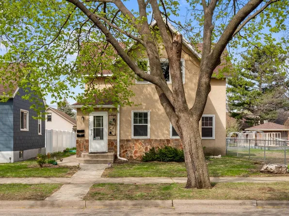 2017 Wood STREET #2019, La Crosse, WI 54603