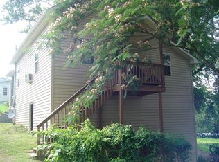 149 Creme St, Copperhill, TN 37317