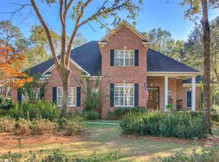 143 Willow Lake Dr, Fairhope, AL 36532