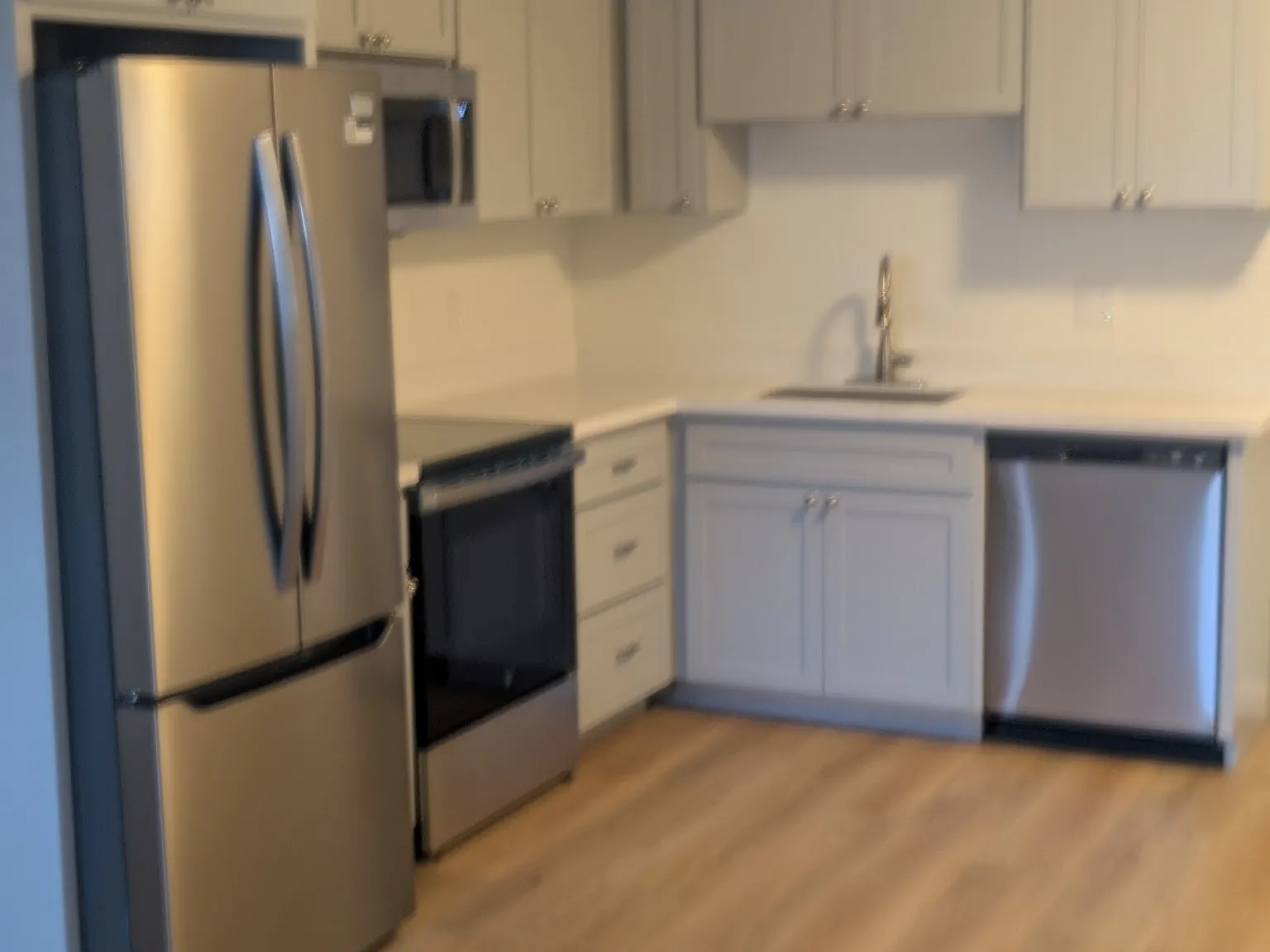 2 bed, 730 sqft, $2,450 — Photo 1