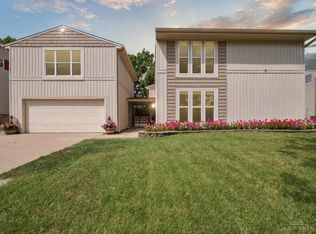2520 Willowspring Ct, Cincinnati, OH 45231