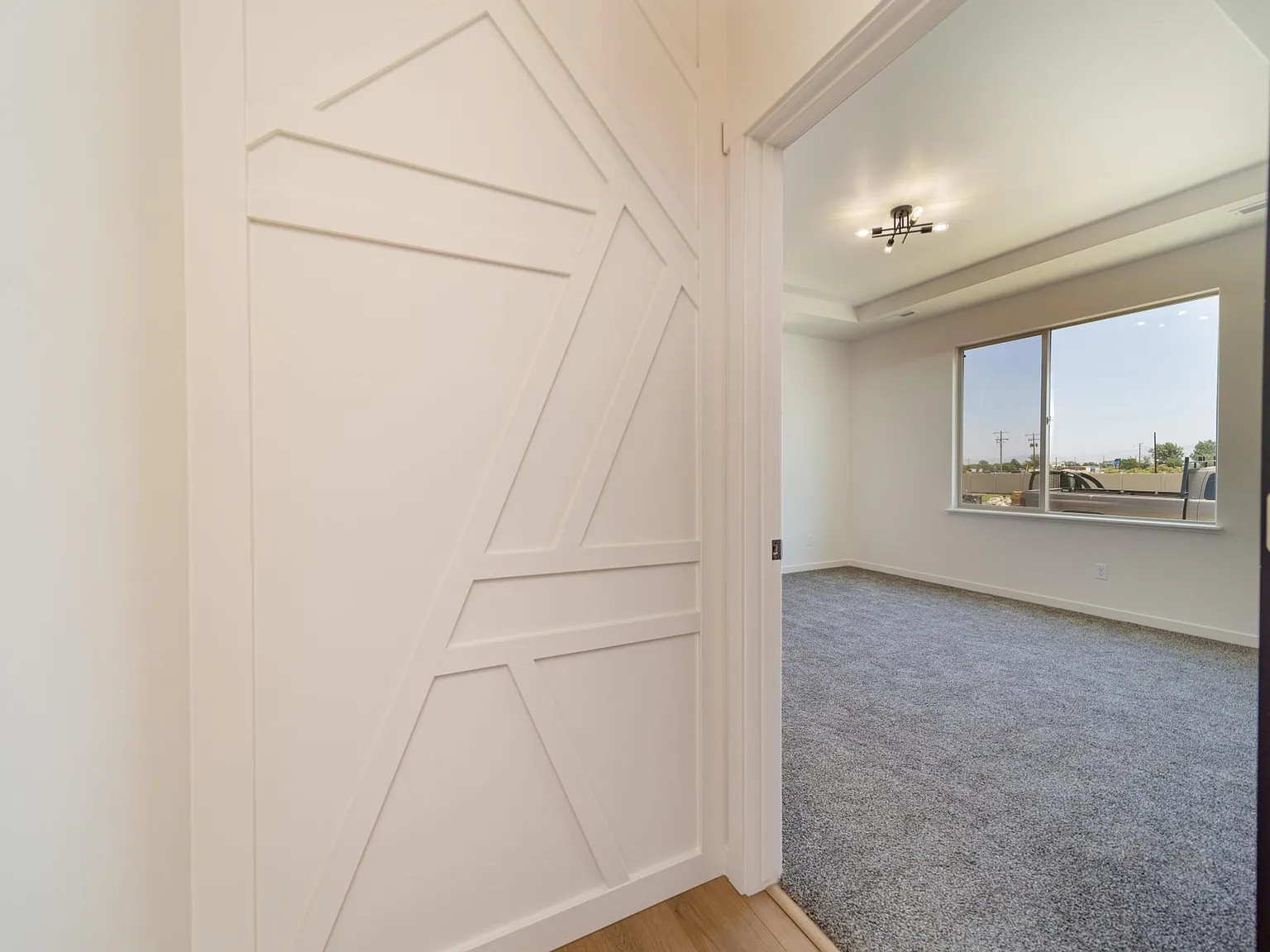 2 bed, 1515 sqft, $2,150 — Photo 2
