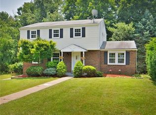 1049 Harvard Rd, Monroeville, PA 15146