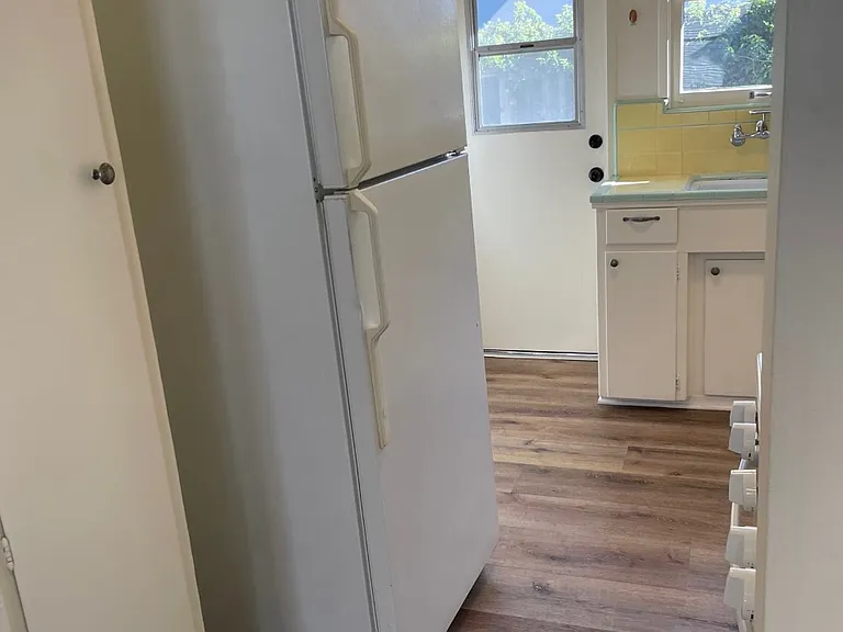 1710 Broad St — Photo 7
